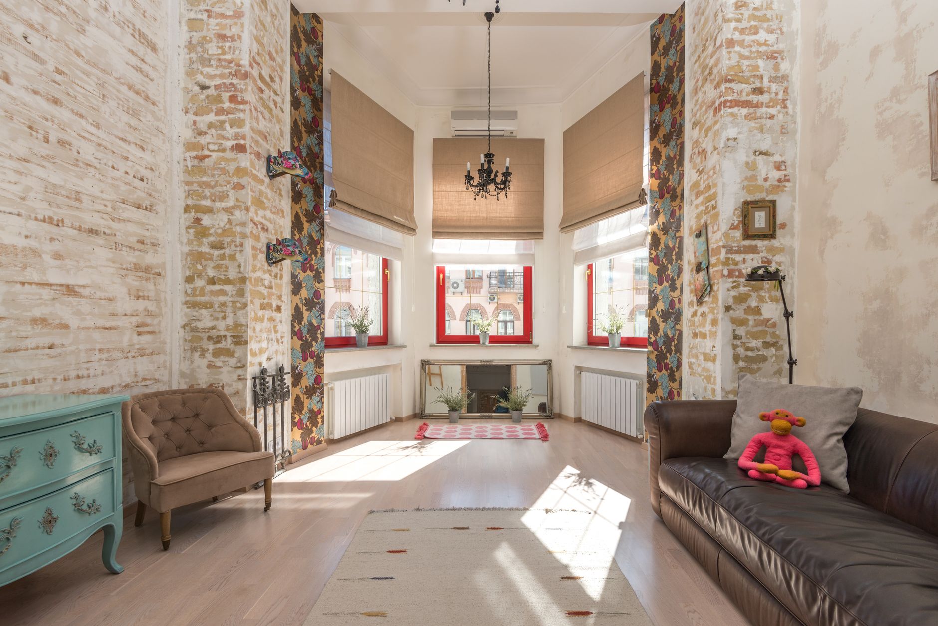 A tastefully decorated Budapest apartment